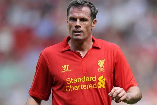 Hình 5: Trung vệ Jamie Carragher